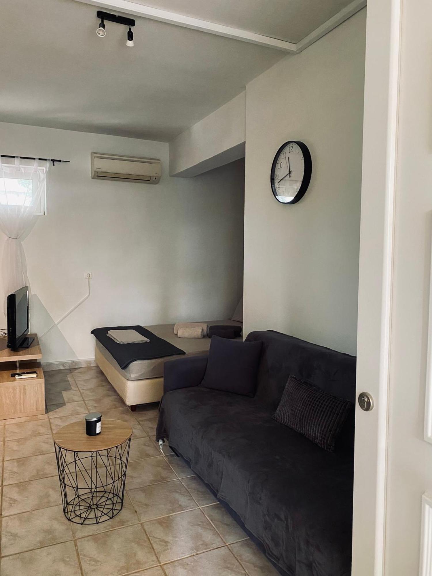 Independent House At Glyfada Apartment Athens Ngoại thất bức ảnh