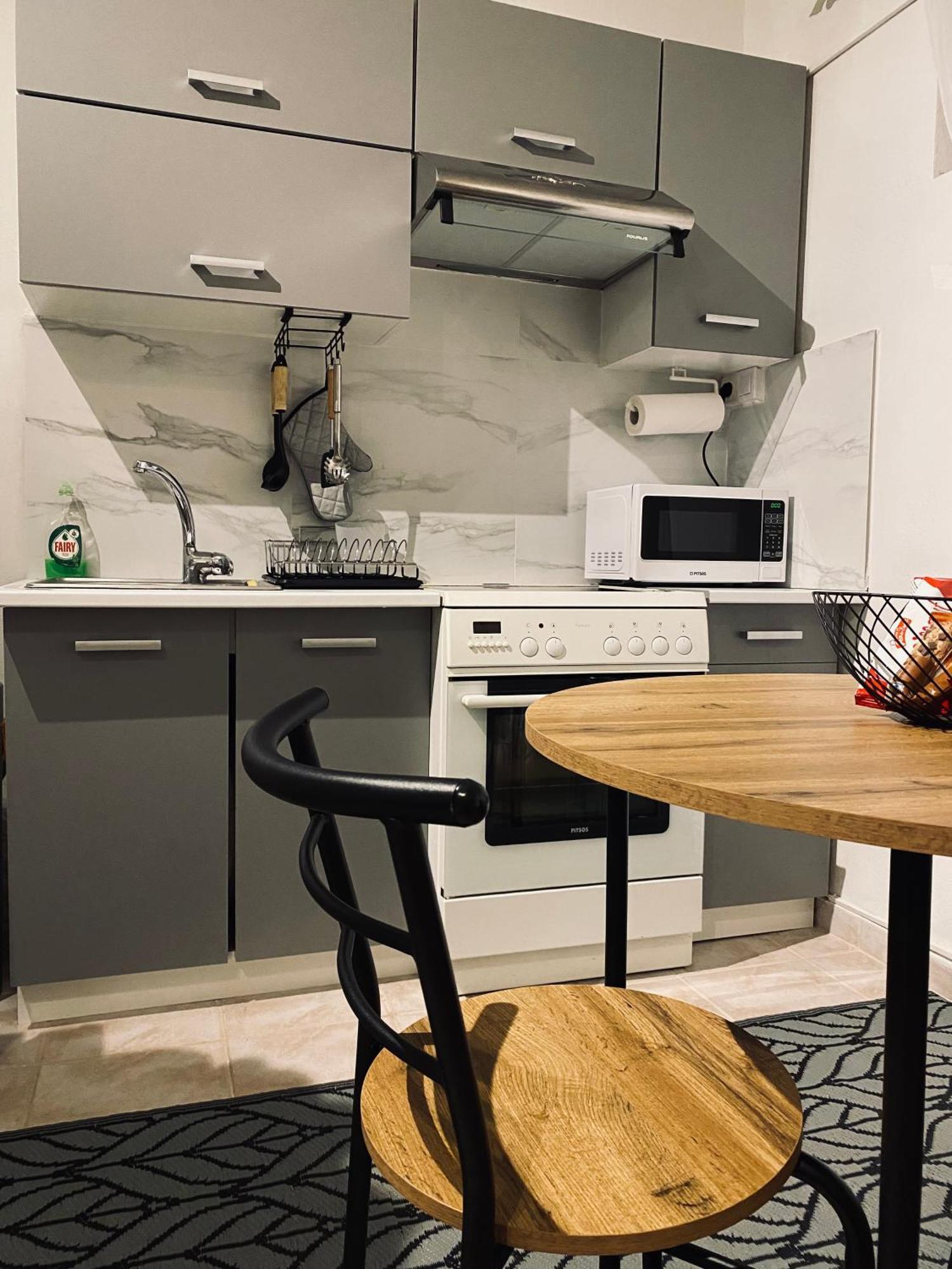 Independent House At Glyfada Apartment Athens Ngoại thất bức ảnh